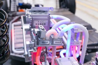 營(yíng)銷與技術(shù)雙輪驅(qū)動(dòng) 造車新勢(shì)力未來的押寶抉擇